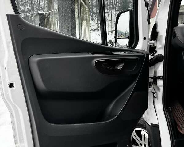 Білий Мерседес Sprinter, об'ємом двигуна 2.14 л та пробігом 481 тис. км за 33000 $, фото 13 на Automoto.ua