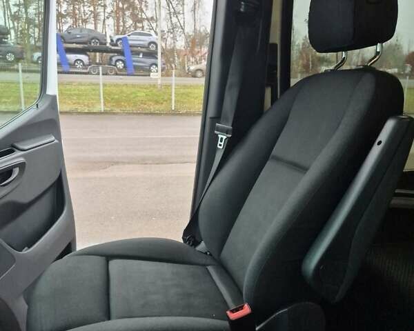 Белый Мерседес Sprinter, объемом двигателя 3 л и пробегом 490 тыс. км за 39000 $, фото 14 на Automoto.ua
