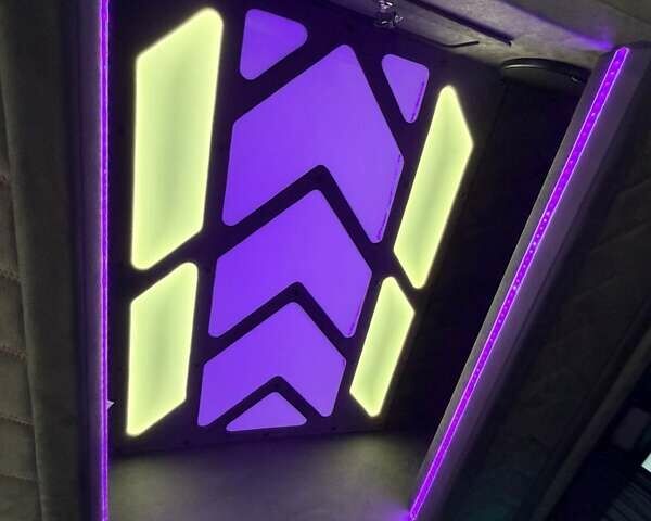 Білий Мерседес Sprinter, об'ємом двигуна 3 л та пробігом 348 тис. км за 44179 $, фото 18 на Automoto.ua