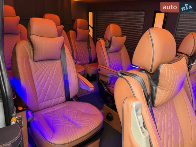 Белый Мерседес Sprinter, объемом двигателя 2.14 л и пробегом 250 тыс. км за 46800 $, фото 43 на Automoto.ua