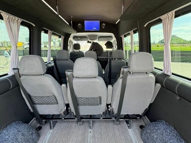 Белый Мерседес Sprinter, объемом двигателя 2.14 л и пробегом 235 тыс. км за 30999 $, фото 14 на Automoto.ua