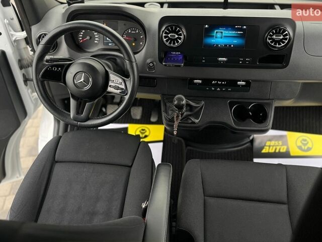 Белый Мерседес Sprinter, объемом двигателя 2.14 л и пробегом 238 тыс. км за 31500 $, фото 10 на Automoto.ua