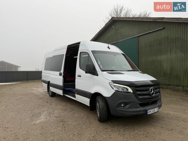Білий Мерседес Sprinter, об'ємом двигуна 2.99 л та пробігом 693 тис. км за 29999 $, фото 2 на Automoto.ua