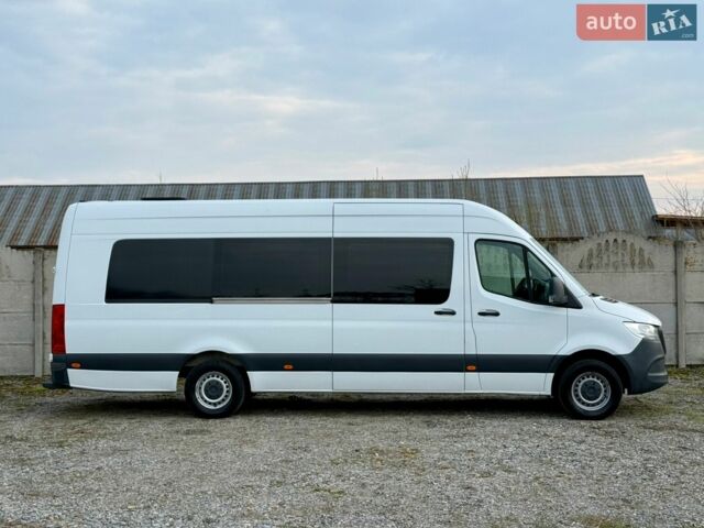 Белый Мерседес Sprinter, объемом двигателя 2.14 л и пробегом 250 тыс. км за 46800 $, фото 7 на Automoto.ua
