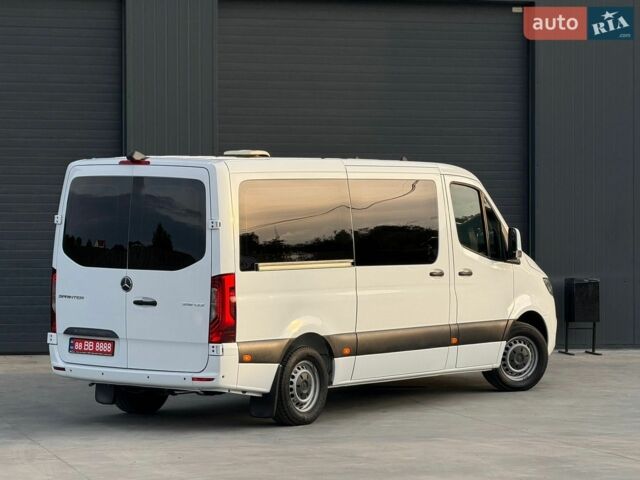 Белый Мерседес Sprinter, объемом двигателя 2.2 л и пробегом 116 тыс. км за 35000 $, фото 10 на Automoto.ua