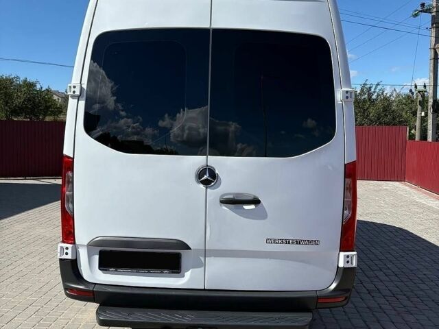 Белый Мерседес Sprinter, объемом двигателя 2.99 л и пробегом 508 тыс. км за 36500 $, фото 5 на Automoto.ua