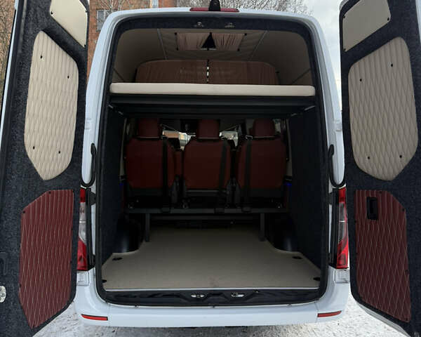 Белый Мерседес Sprinter, объемом двигателя 1.95 л и пробегом 195 тыс. км за 44900 $, фото 28 на Automoto.ua