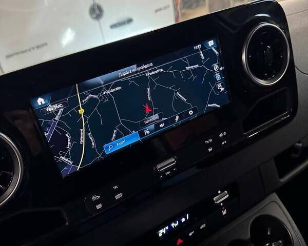 Белый Мерседес Sprinter, объемом двигателя 2.99 л и пробегом 281 тыс. км за 39900 $, фото 15 на Automoto.ua