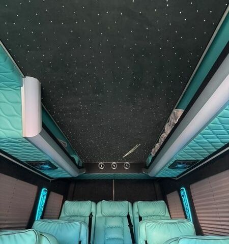 Белый Мерседес Sprinter, объемом двигателя 2 л и пробегом 187 тыс. км за 53000 $, фото 34 на Automoto.ua