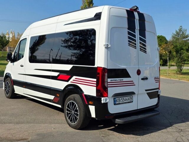 Белый Мерседес Sprinter, объемом двигателя 1.95 л и пробегом 155 тыс. км за 51000 $, фото 6 на Automoto.ua