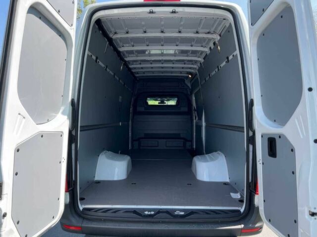 Белый Мерседес Sprinter, объемом двигателя 2 л и пробегом 14 тыс. км за 25000 $, фото 7 на Automoto.ua