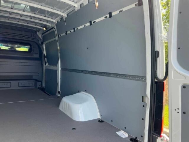 Белый Мерседес Sprinter, объемом двигателя 2 л и пробегом 14 тыс. км за 25000 $, фото 9 на Automoto.ua