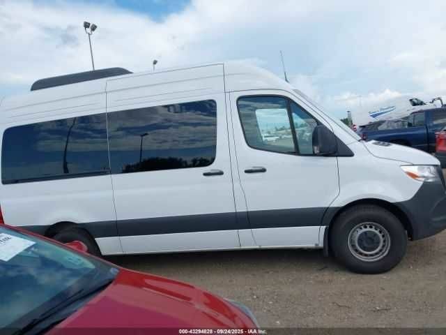 Белый Мерседес Sprinter, объемом двигателя 2 л и пробегом 10 тыс. км за 30300 $, фото 11 на Automoto.ua