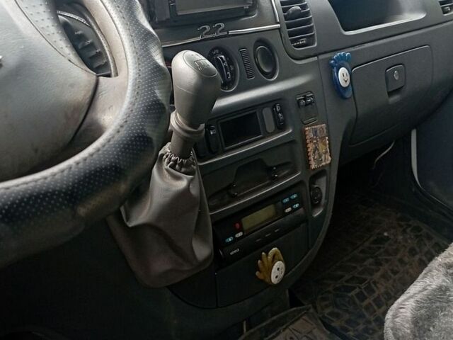 Белый Мерседес Sprinter, объемом двигателя 2.15 л и пробегом 248 тыс. км за 11500 $, фото 9 на Automoto.ua