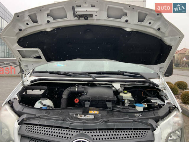 Білий Мерседес Sprinter, об'ємом двигуна 2.1 л та пробігом 342 тис. км за 22900 $, фото 5 на Automoto.ua