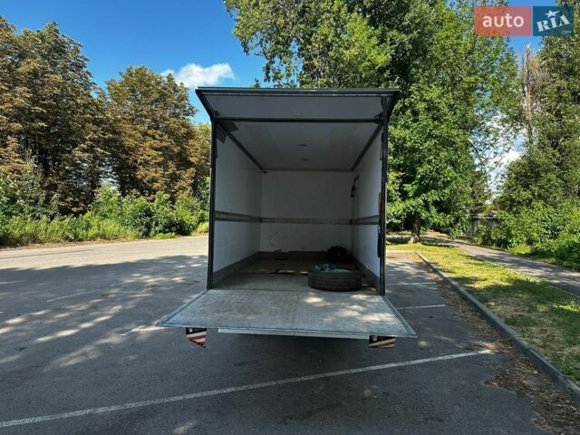 Білий Мерседес Sprinter, об'ємом двигуна 2.14 л та пробігом 389 тис. км за 22000 $, фото 13 на Automoto.ua