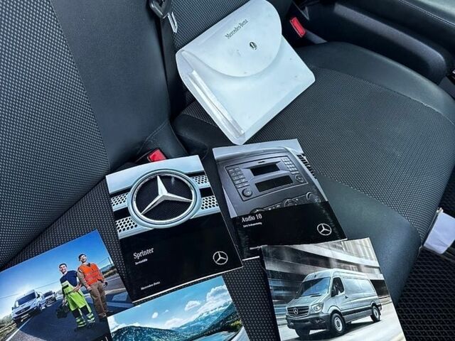 Білий Мерседес Sprinter, об'ємом двигуна 2.14 л та пробігом 389 тис. км за 22000 $, фото 34 на Automoto.ua