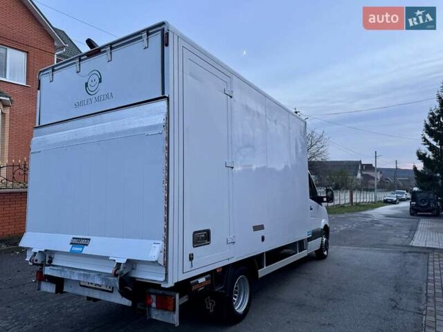 Білий Мерседес Sprinter, об'ємом двигуна 2.2 л та пробігом 207 тис. км за 27199 $, фото 6 на Automoto.ua