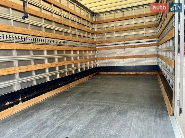 Белый Мерседес Sprinter, объемом двигателя 2.2 л и пробегом 207 тыс. км за 26999 $, фото 21 на Automoto.ua
