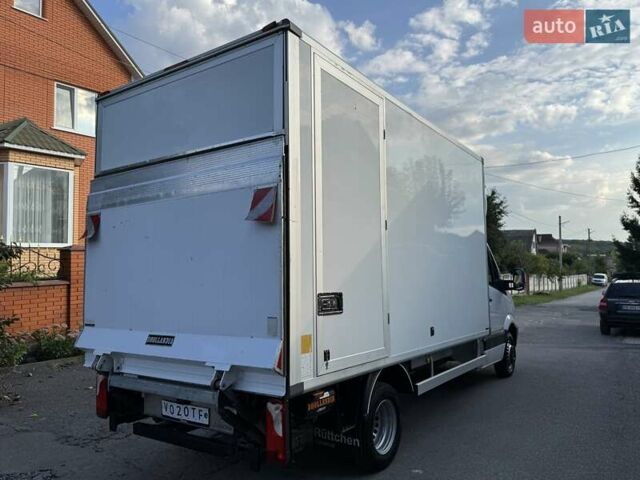 Белый Мерседес Sprinter, объемом двигателя 2.2 л и пробегом 225 тыс. км за 27399 $, фото 6 на Automoto.ua