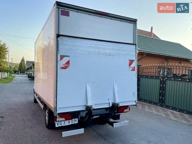 Білий Мерседес Sprinter, об'ємом двигуна 2.2 л та пробігом 248 тис. км за 21299 $, фото 4 на Automoto.ua