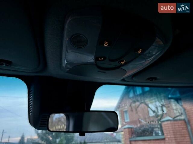 Білий Мерседес Sprinter, об'ємом двигуна 2.2 л та пробігом 207 тис. км за 27199 $, фото 23 на Automoto.ua