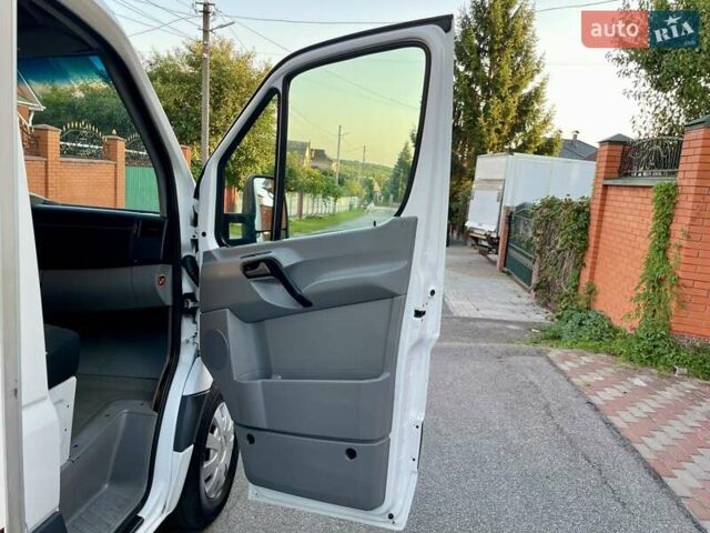 Білий Мерседес Sprinter, об'ємом двигуна 2.2 л та пробігом 248 тис. км за 21299 $, фото 26 на Automoto.ua
