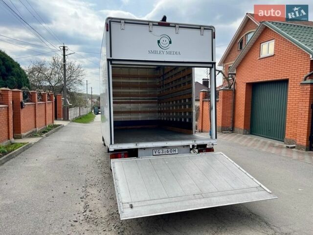 Белый Мерседес Sprinter, объемом двигателя 2.2 л и пробегом 207 тыс. км за 26999 $, фото 20 на Automoto.ua