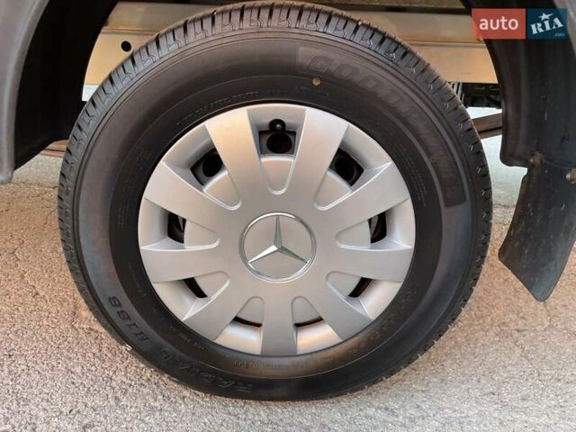 Білий Мерседес Sprinter, об'ємом двигуна 2.2 л та пробігом 248 тис. км за 21099 $, фото 15 на Automoto.ua