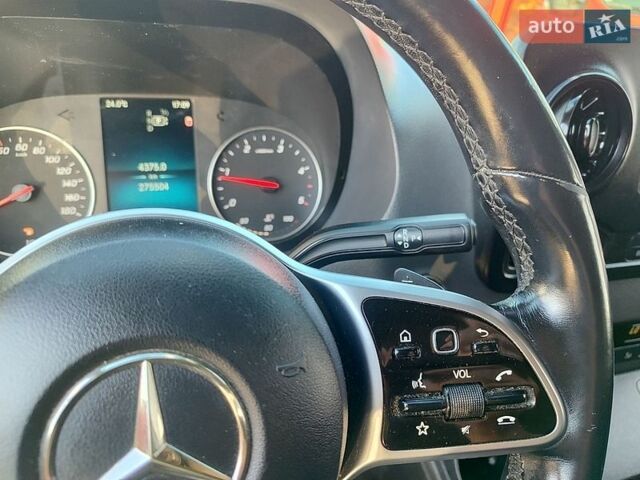 Белый Мерседес Sprinter, объемом двигателя 2.1 л и пробегом 270 тыс. км за 23500 $, фото 30 на Automoto.ua
