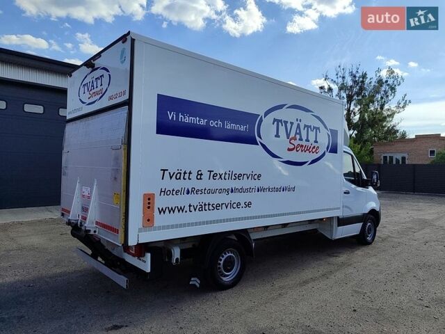 Белый Мерседес Sprinter, объемом двигателя 2.1 л и пробегом 270 тыс. км за 23500 $, фото 4 на Automoto.ua