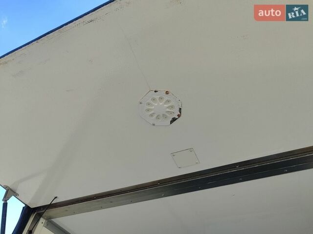 Белый Мерседес Sprinter, объемом двигателя 2.1 л и пробегом 270 тыс. км за 23500 $, фото 17 на Automoto.ua