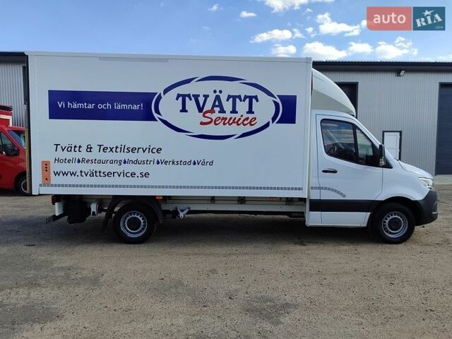 Белый Мерседес Sprinter, объемом двигателя 2.1 л и пробегом 270 тыс. км за 23500 $, фото 3 на Automoto.ua