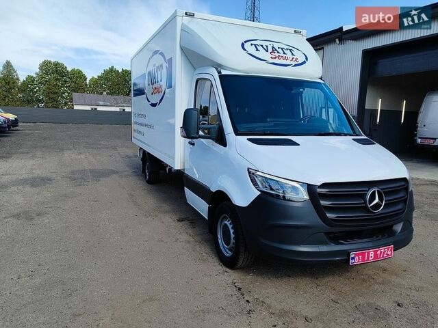 Белый Мерседес Sprinter, объемом двигателя 2.1 л и пробегом 270 тыс. км за 23500 $, фото 1 на Automoto.ua