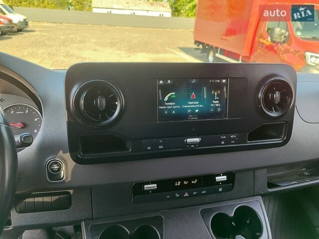 Белый Мерседес Sprinter, объемом двигателя 2.1 л и пробегом 270 тыс. км за 23500 $, фото 28 на Automoto.ua