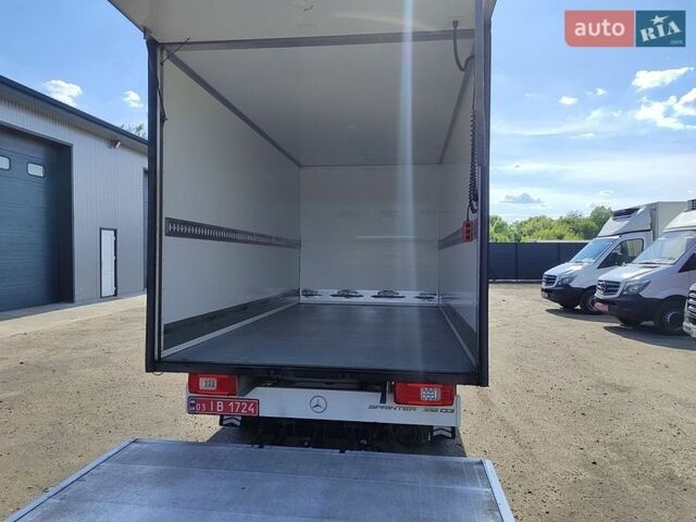 Белый Мерседес Sprinter, объемом двигателя 2.1 л и пробегом 270 тыс. км за 23500 $, фото 15 на Automoto.ua
