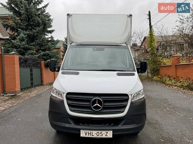 Белый Мерседес Sprinter, объемом двигателя 2.2 л и пробегом 192 тыс. км за 29300 $, фото 1 на Automoto.ua
