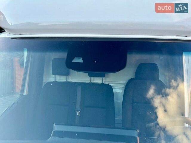 Белый Мерседес Sprinter, объемом двигателя 2.2 л и пробегом 270 тыс. км за 32299 $, фото 8 на Automoto.ua