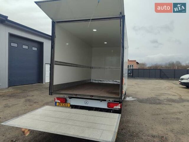 Белый Мерседес Sprinter, объемом двигателя 2.1 л и пробегом 300 тыс. км за 24900 $, фото 22 на Automoto.ua