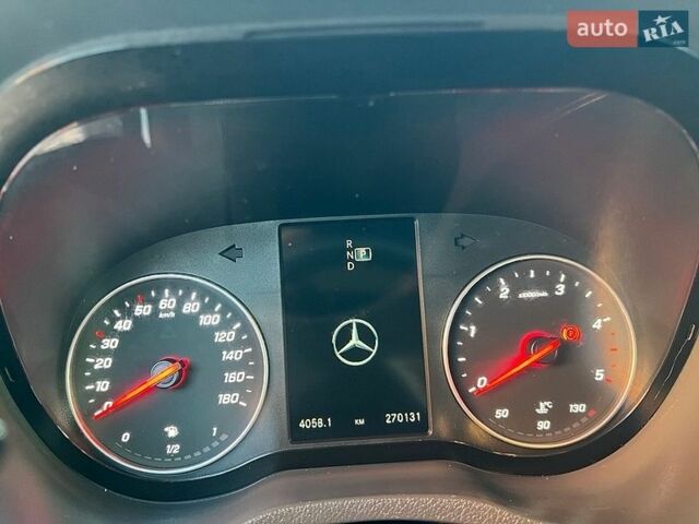Белый Мерседес Sprinter, объемом двигателя 2.2 л и пробегом 270 тыс. км за 32299 $, фото 18 на Automoto.ua