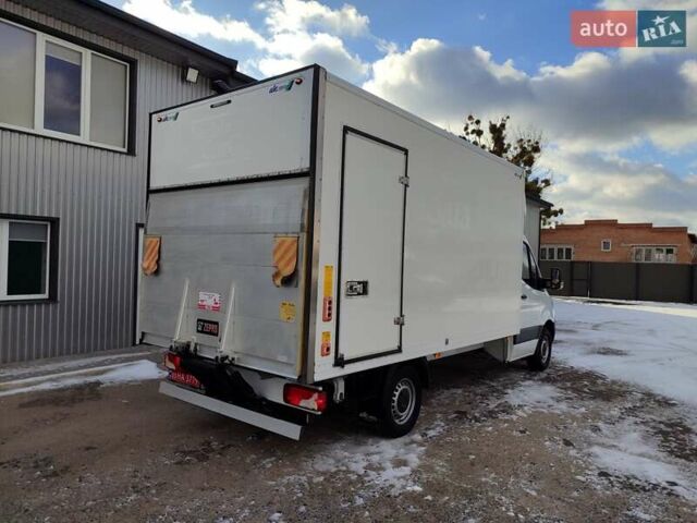 Белый Мерседес Sprinter, объемом двигателя 2.1 л и пробегом 300 тыс. км за 25900 $, фото 7 на Automoto.ua
