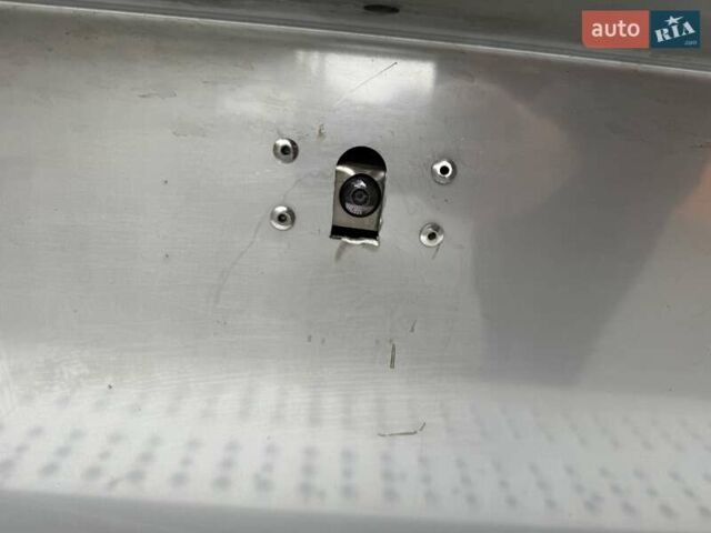 Белый Мерседес Sprinter, объемом двигателя 2.2 л и пробегом 192 тыс. км за 29300 $, фото 15 на Automoto.ua