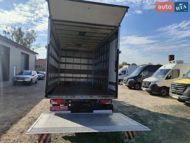Белый Мерседес Sprinter, объемом двигателя 2 л и пробегом 300 тыс. км за 24700 $, фото 10 на Automoto.ua