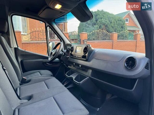 Белый Мерседес Sprinter, объемом двигателя 2.2 л и пробегом 192 тыс. км за 29300 $, фото 37 на Automoto.ua