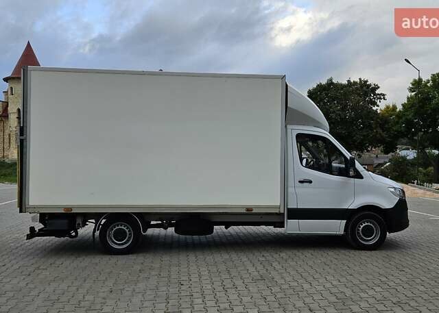 Белый Мерседес Sprinter, объемом двигателя 2 л и пробегом 288 тыс. км за 25900 $, фото 4 на Automoto.ua