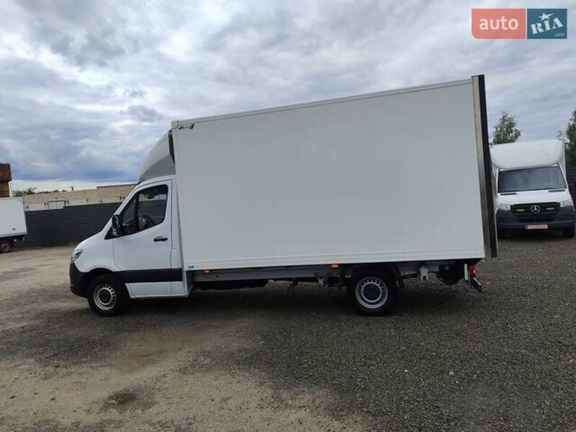 Белый Мерседес Sprinter, объемом двигателя 2.1 л и пробегом 300 тыс. км за 26800 $, фото 6 на Automoto.ua