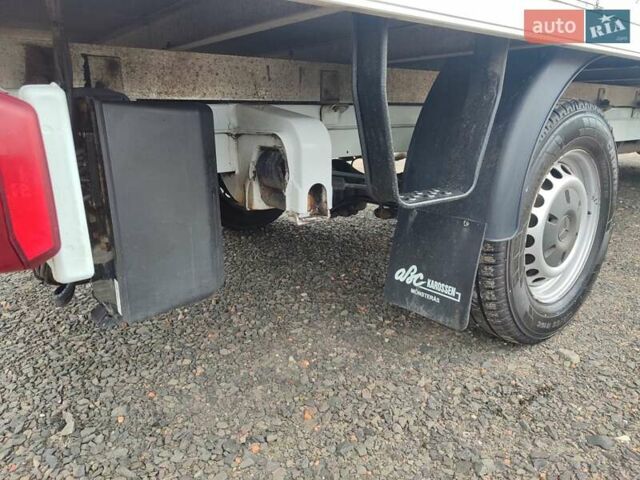 Белый Мерседес Sprinter, объемом двигателя 2.1 л и пробегом 300 тыс. км за 26800 $, фото 10 на Automoto.ua