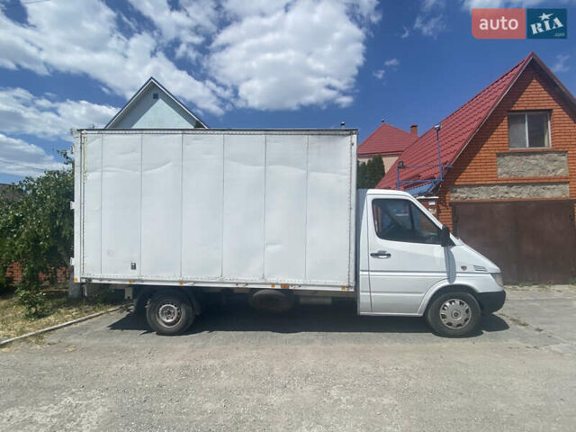 Білий Мерседес Sprinter, об'ємом двигуна 2.69 л та пробігом 385 тис. км за 7000 $, фото 6 на Automoto.ua