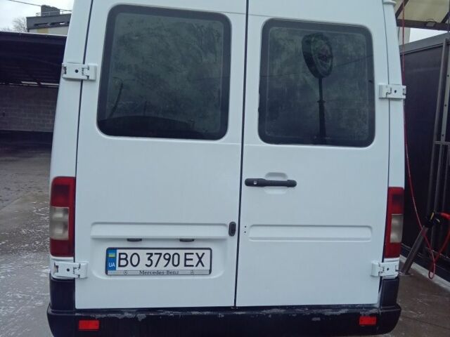 Білий Мерседес Sprinter, об'ємом двигуна 2.7 л та пробігом 300 тис. км за 9200 $, фото 4 на Automoto.ua