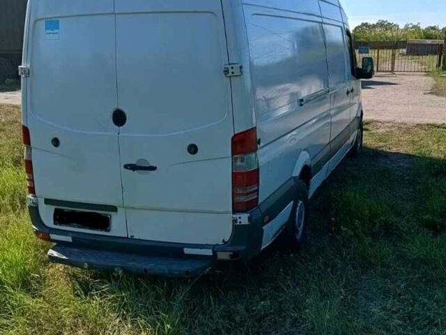 Білий Мерседес Sprinter, об'ємом двигуна 2 л та пробігом 328 тис. км за 5500 $, фото 8 на Automoto.ua